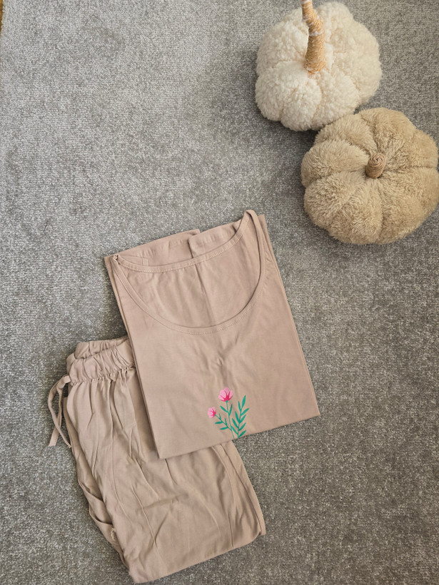 تاپ و شلوارک گل پنبه قوارهدار زنانه L191۹
