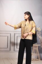 کت ساتن سوزن دوزی شده