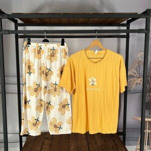 تیشرت شلوارک گل زرد