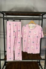 تیشرت و شلوار صورتی