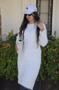 پیراهن موهر زنانه سفید رنگ، مناسب برای سایزهای ۳۸ تا ۴۴ خرید لباس از اسنپ پی خرید لباس قسطی