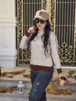 پلیور یقه اسکی زنانه با بافت کرم و جزئیات قهوهای، مناسب سایز ۳۶ تا ۴۲، قابل خرید در ۴ قسط با اسنپپی. جنس با کیفیت و طراحی شیک برای استایل پاییزی.