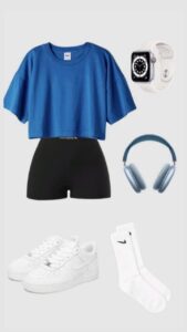 تصویر شلوارک بایکر زنانه با طراحی مدرن و کاربردی، مناسب برای فصل تابستان و استفاده روزمره.