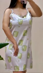 پیراهن ساتن زنانه طرح فانتزی، مناسب سایز ۳۶ تا ۴۴، خرید ۴ قسطه با اسنپ پی