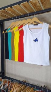 تاپ فانریپ، تاپ فانریپ نهنگی، تاپ گلدوزی نهنگ، تاپ زنانه فانتزی، تاپ فریسایز، تاپ کشی زنانه، تاپ سبک تابستانی، تاپ طرحدار دخترانه، تاپ رنگ کرم، تاپ راحتی شیک، لباس تابستانی دخترانه، پوشاک زنانه اقساطی، خرید قسطی لباس زنانه، خرید لباس زنانه از لیما مد، لباس زنانه با اسنپپی، خرید قسطی با Snapp Pay، لباس فانتزی زنانه، تاپ دخترانه اسپرت، تاپ اسپرت نخی، لباس سبک تابستانی، لیما مد، snapp pay، lima mode