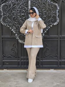 کت و شلوار زنانه, کت و شلوار زنانه شانتون, کت و شلوار تابستانی زنانه, خرید اقساطی لباس زنانه, ست رسمی زنانه تابستانی, پارچه شانتون, لباس زنانه خنک برای تابستان, کت و شلوار زنانه رسمی, خرید آنلاین کت و شلوار زنانه