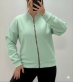 بامبر زنانه، بامبر تو کرکی زنانه، بامبر زمستانی، سویشرت زنانه گرم، هودی بدون کلاه زنانه، کاپشن سبک زنانه، بامبر فریسایز زنانه، لباس زمستانی زنانه، بامبر اسپرت زنانه، بامبر دخترانه، بامبر شیک زنانه، لباس تو کرکی زنانه، بامبر ۳۸ تا ۴۶، بامبر پشت کشدار، بامبر زیپ فلزی، بامبر رنگی زنانه، بامبر زرشکی زنانه، بامبر صورتی زنانه، بامبر مشکی زنانه، بامبر سفید زنانه، بامبر سبز پاستیلی زنانه، بامبر سورمهای زنانه، بامبر کرم زنانه، خرید بامبر زنانه، بامبر قیمت مناسب، بامبر اقساطی اسنپپی